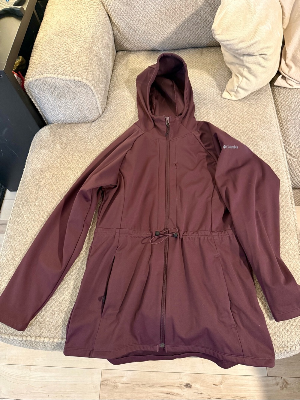 Columbia Women's Hooded Softshell Jacket - Plum